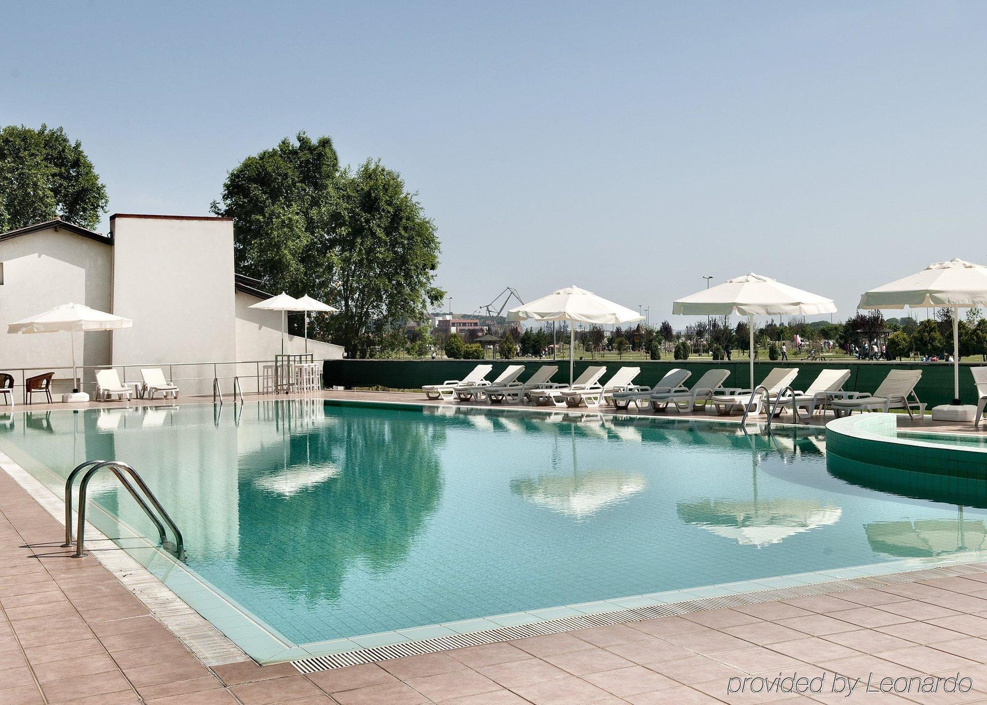 The Pendik Residence อิสตันบูล ภายนอก รูปภาพ